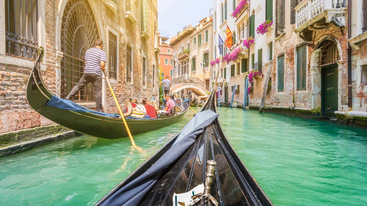 Discover the Hidden Gems of Venice
